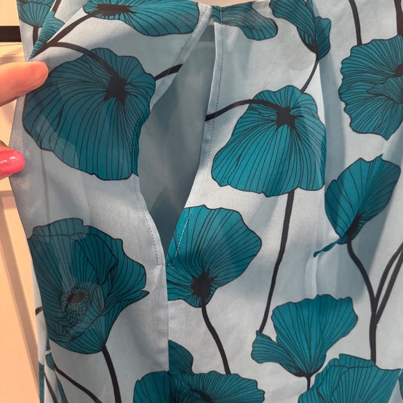 cabi Poppy Top, #3268, EUC, M, Blue, Sleeveless - Picture 5 of 9